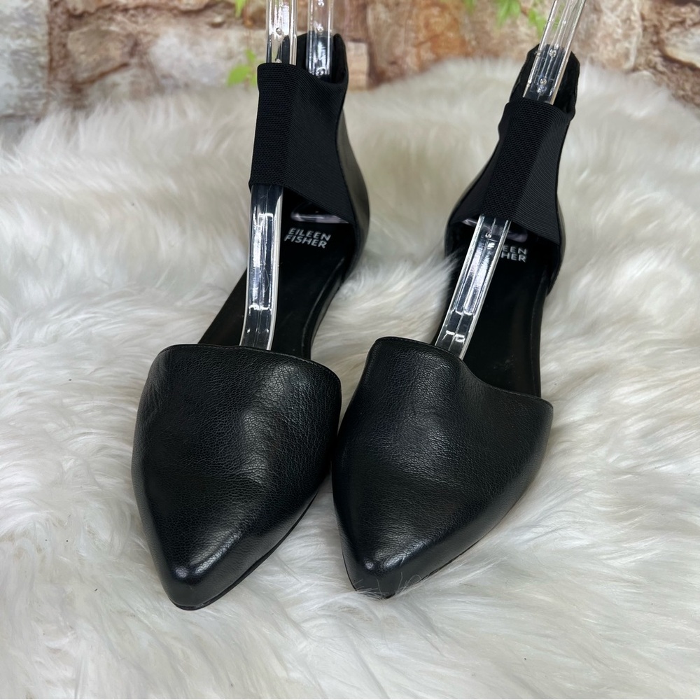 EILEEN FISHER Black Leather Pointed Toe Flats with Elasticized Ankle Strap, 8.5 - Picture 4 of 10